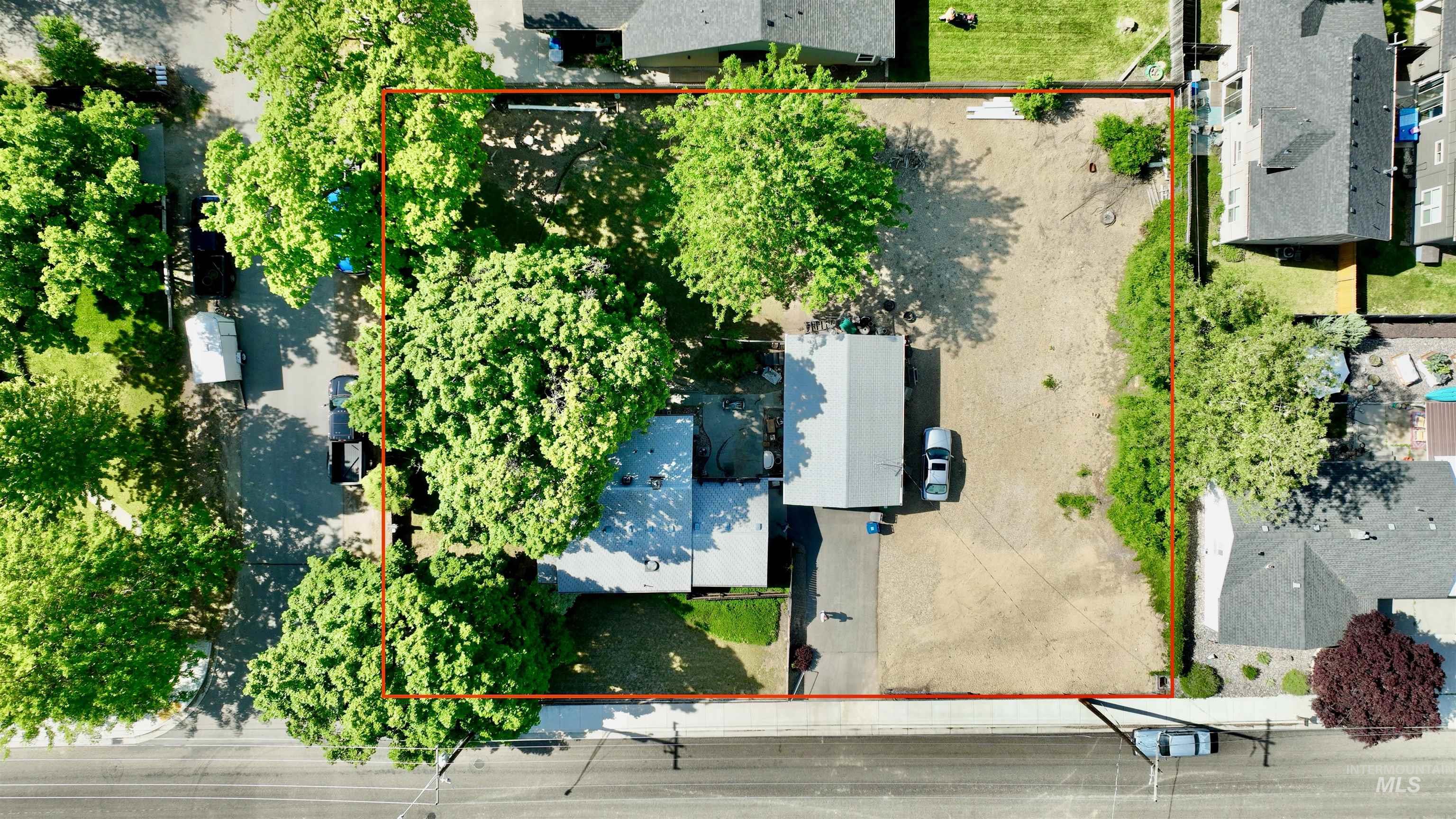 2201 S Hervey St Property Photo 4