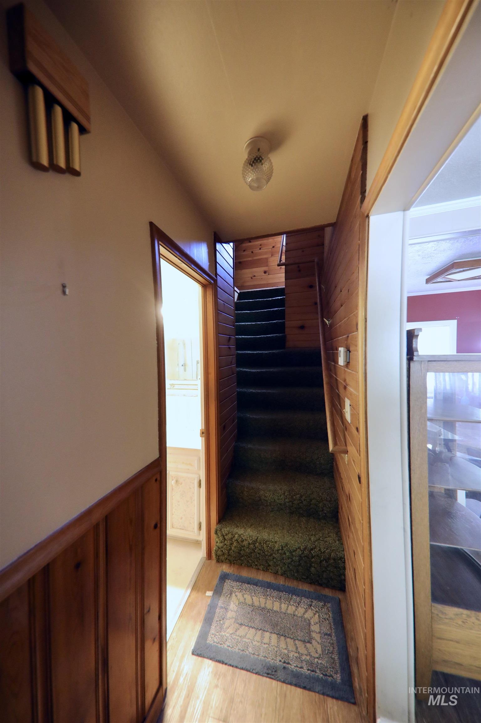 2201 S Hervey St Property Photo 12