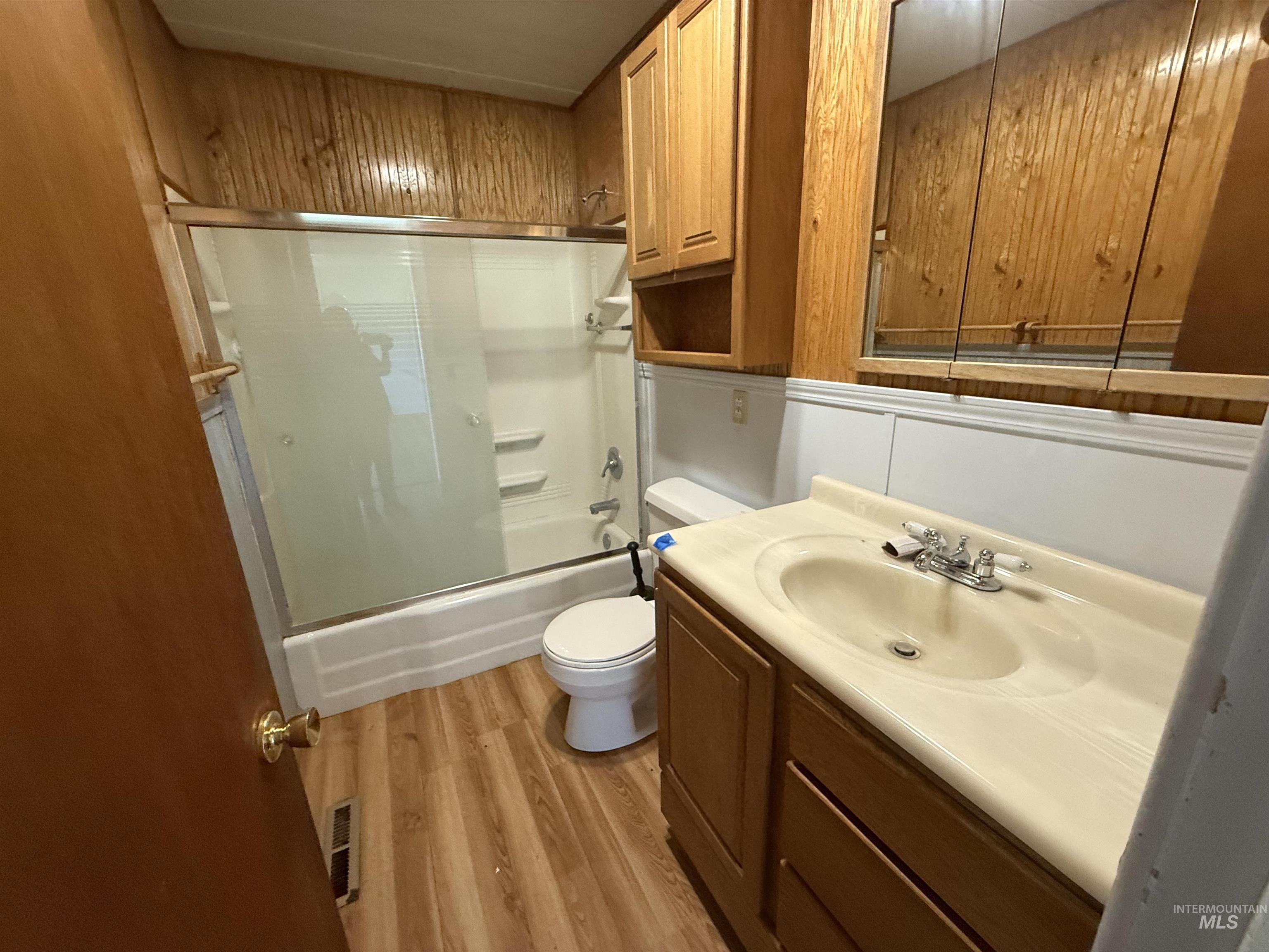 5656 Three Mile Road Property Photo 19