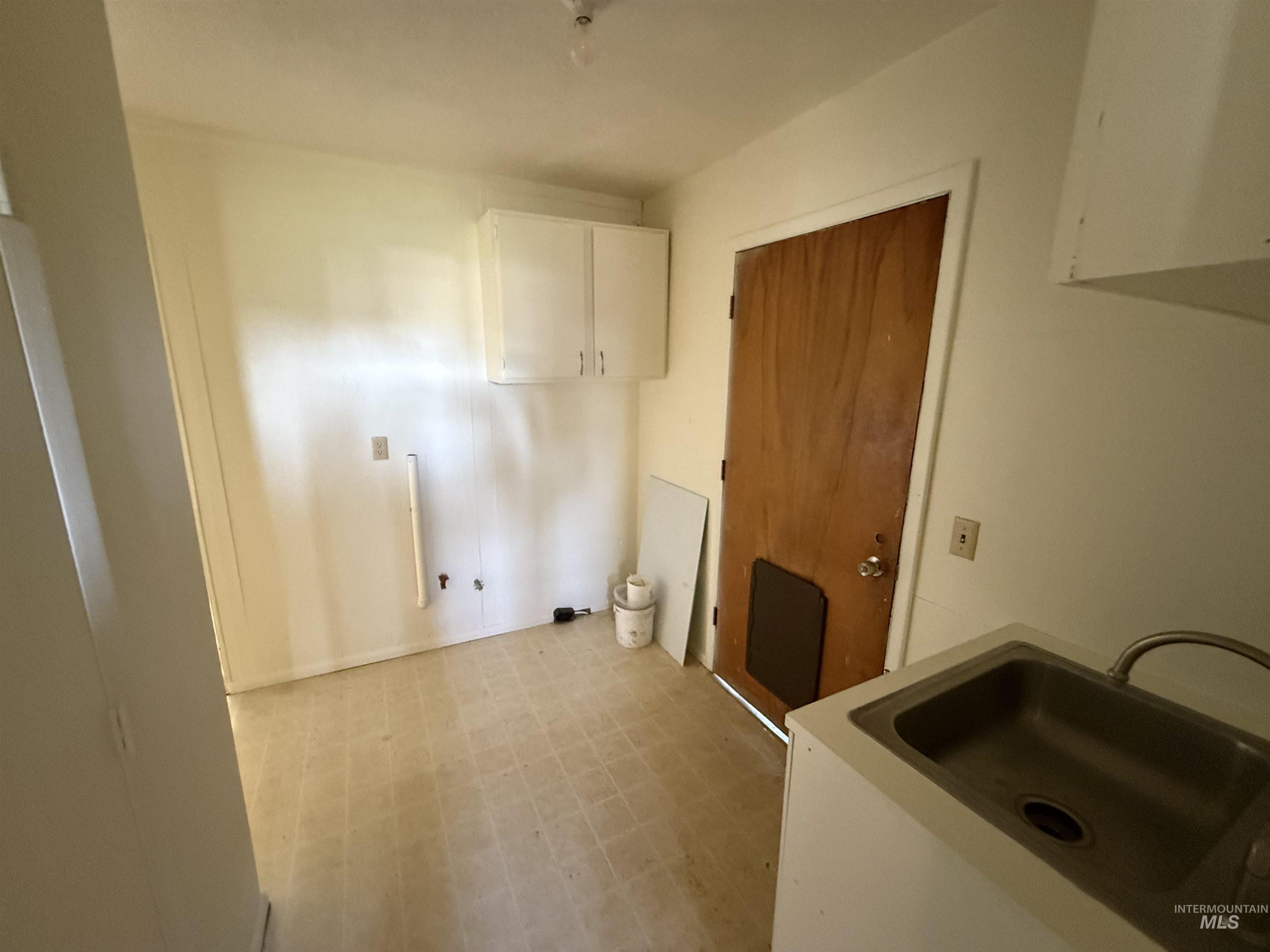 5656 Three Mile Road Property Photo 21