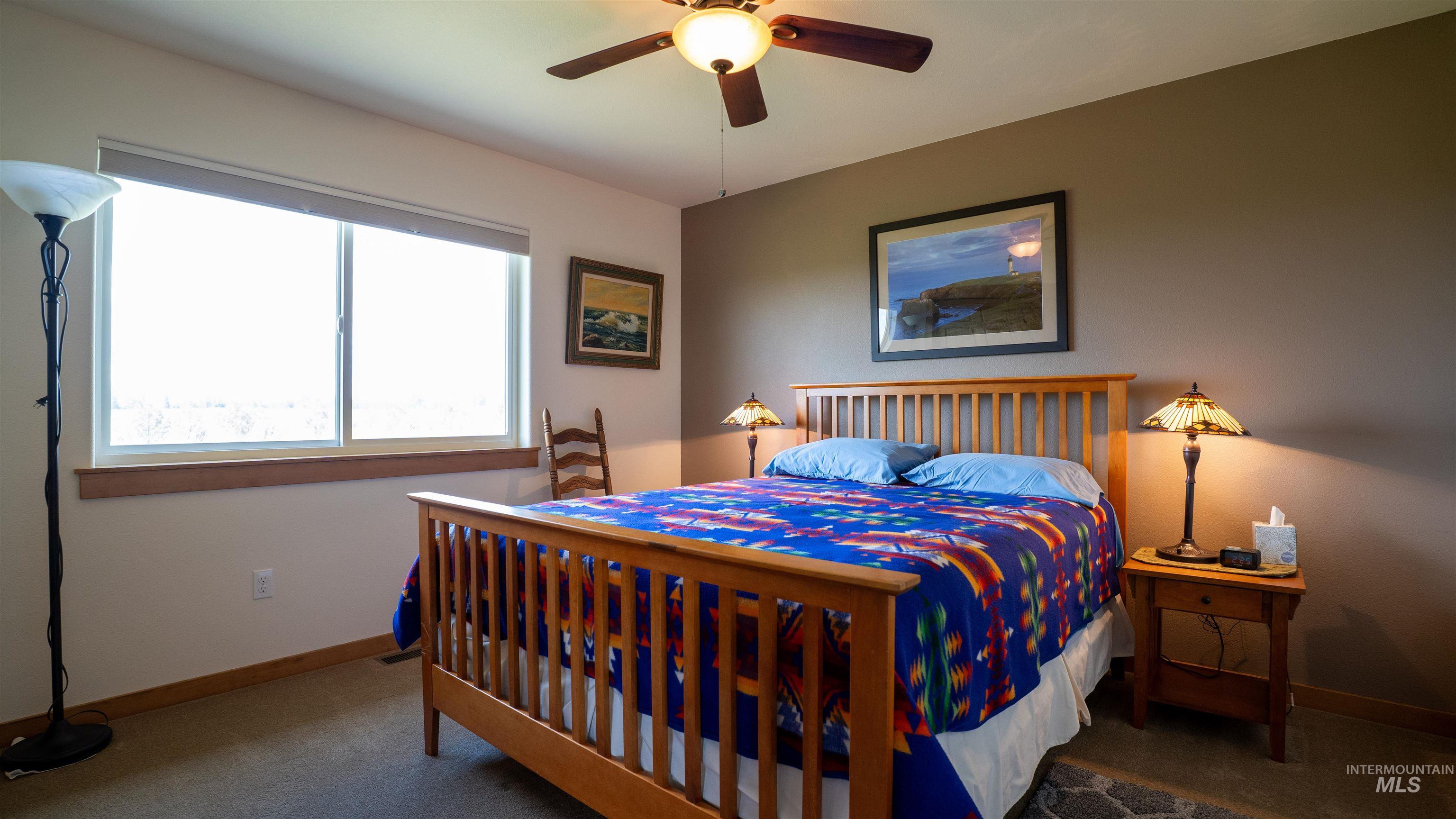 1040 Zimmerman Property Photo 32