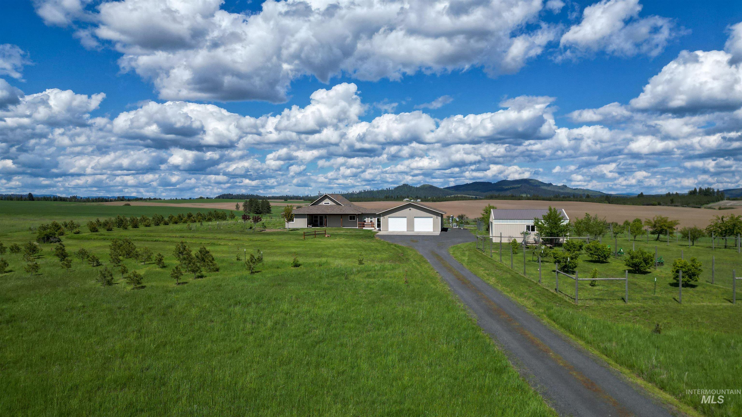 1040 Zimmerman Property Photo 42