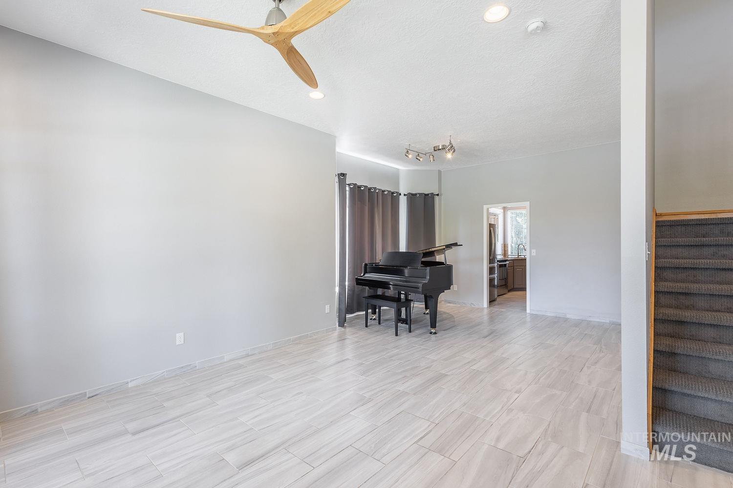 13127 W Pala Mesa Dr Property Photo 6