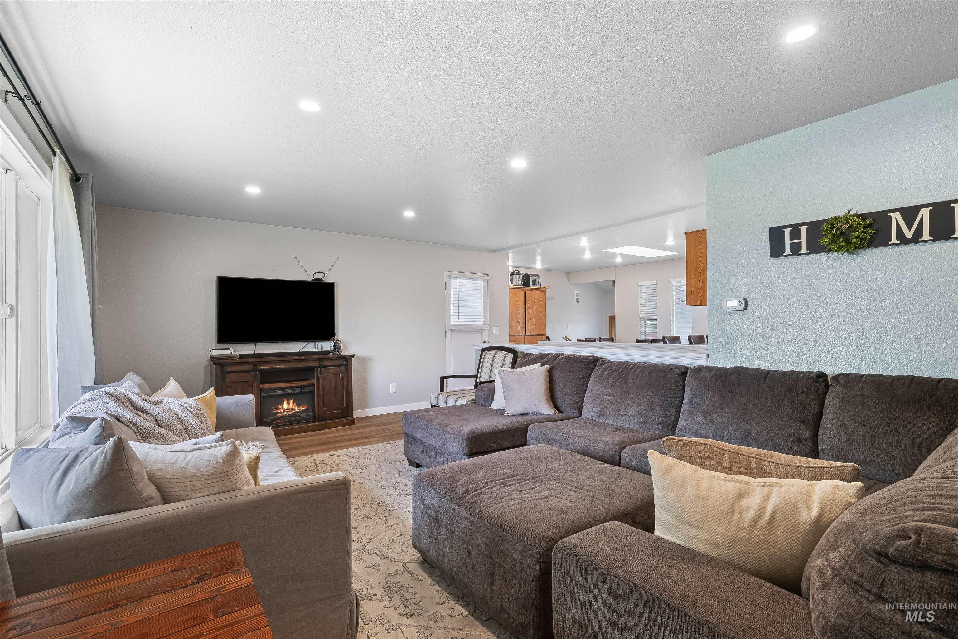 1125 Grelle Ave Property Photo 11