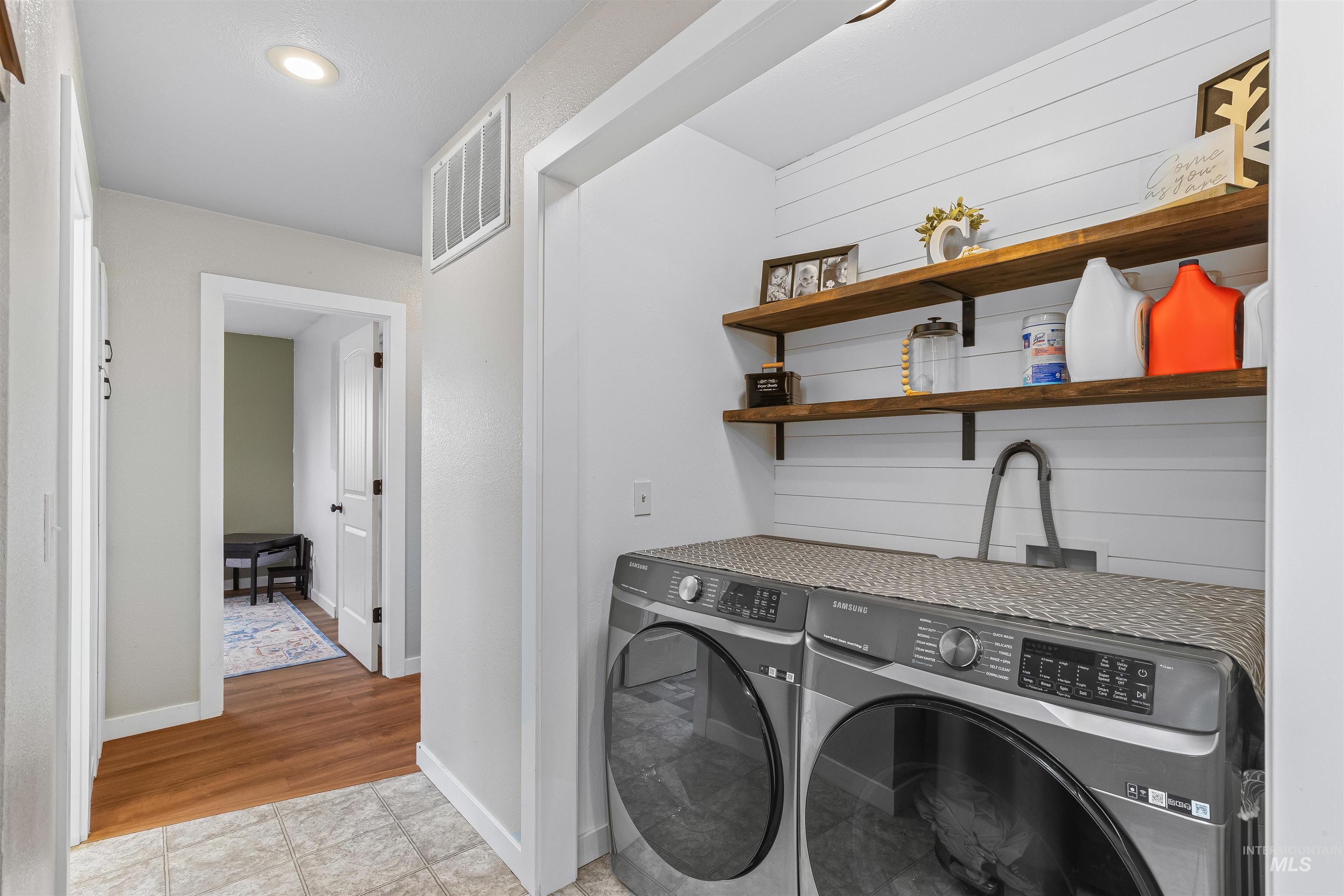 1125 Grelle Ave Property Photo 18