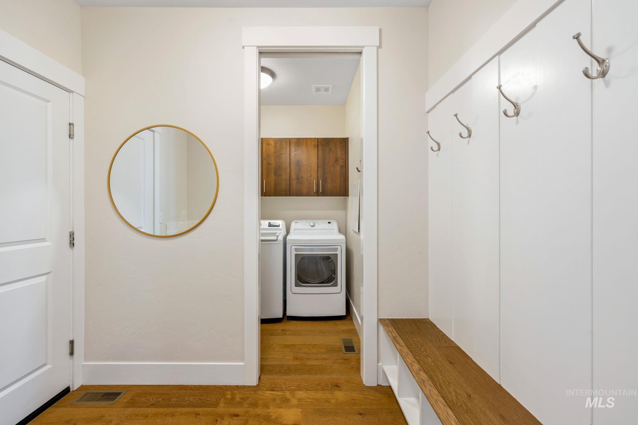 5385 S Wayland Ave Property Photo 14