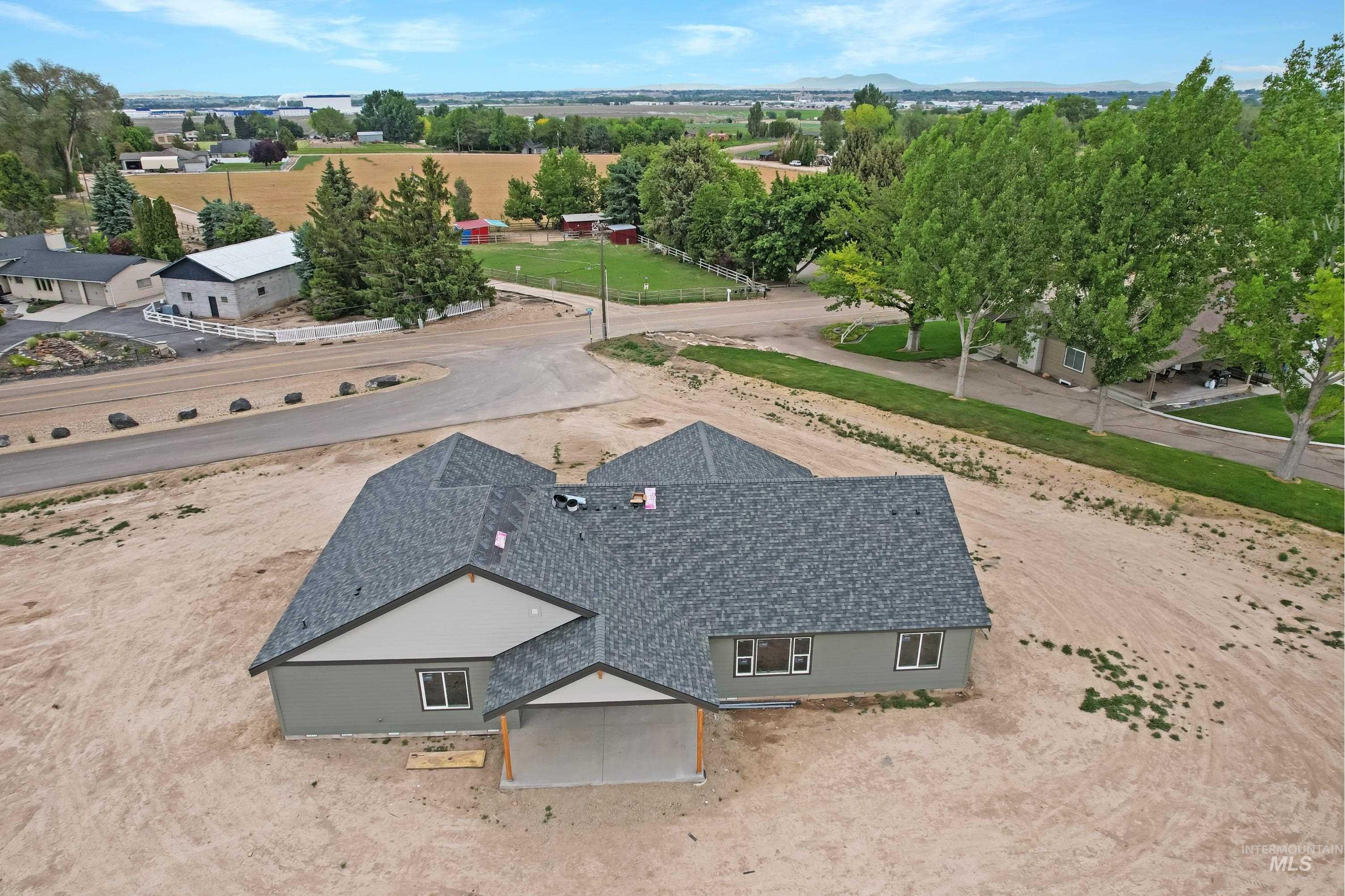 18998 Tranquil Pl Property Photo 3