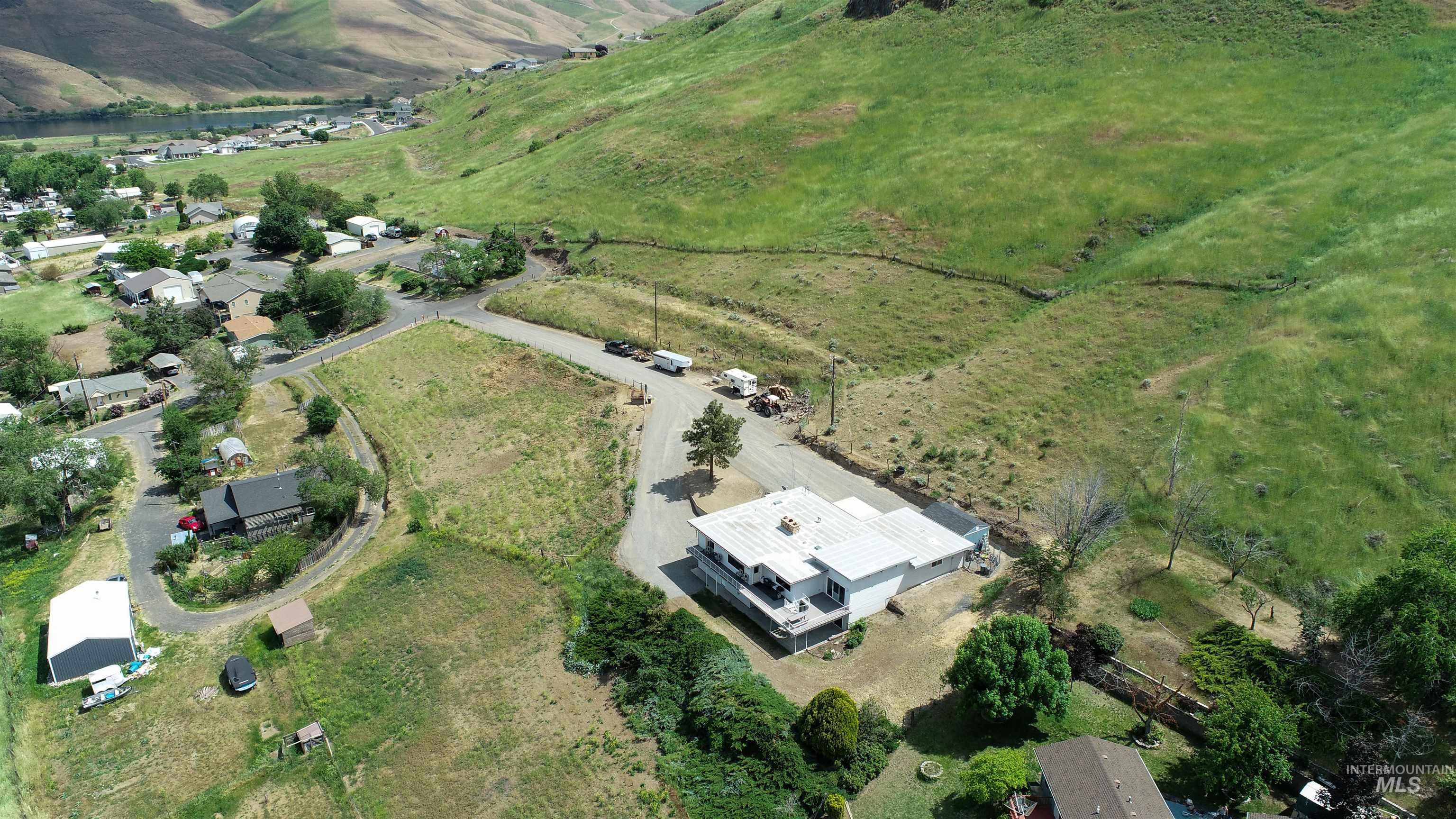 1101 5th Street Property Photo 1