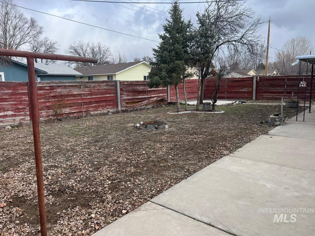 410 Chestnut St Property Photo 16