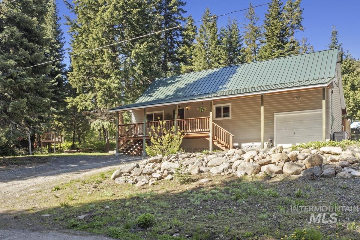 429 Doriann Drive Property Photo 3