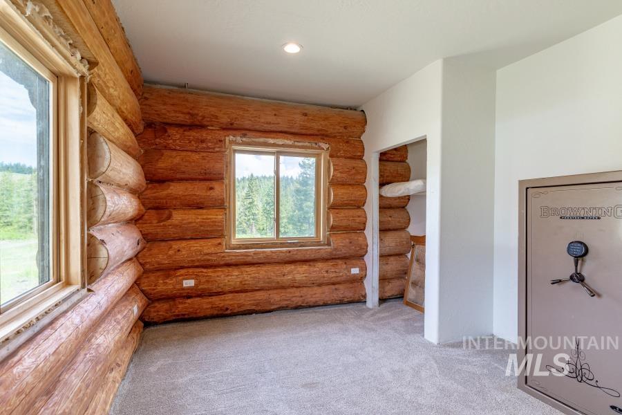 1008 Starview Lane Property Photo 17