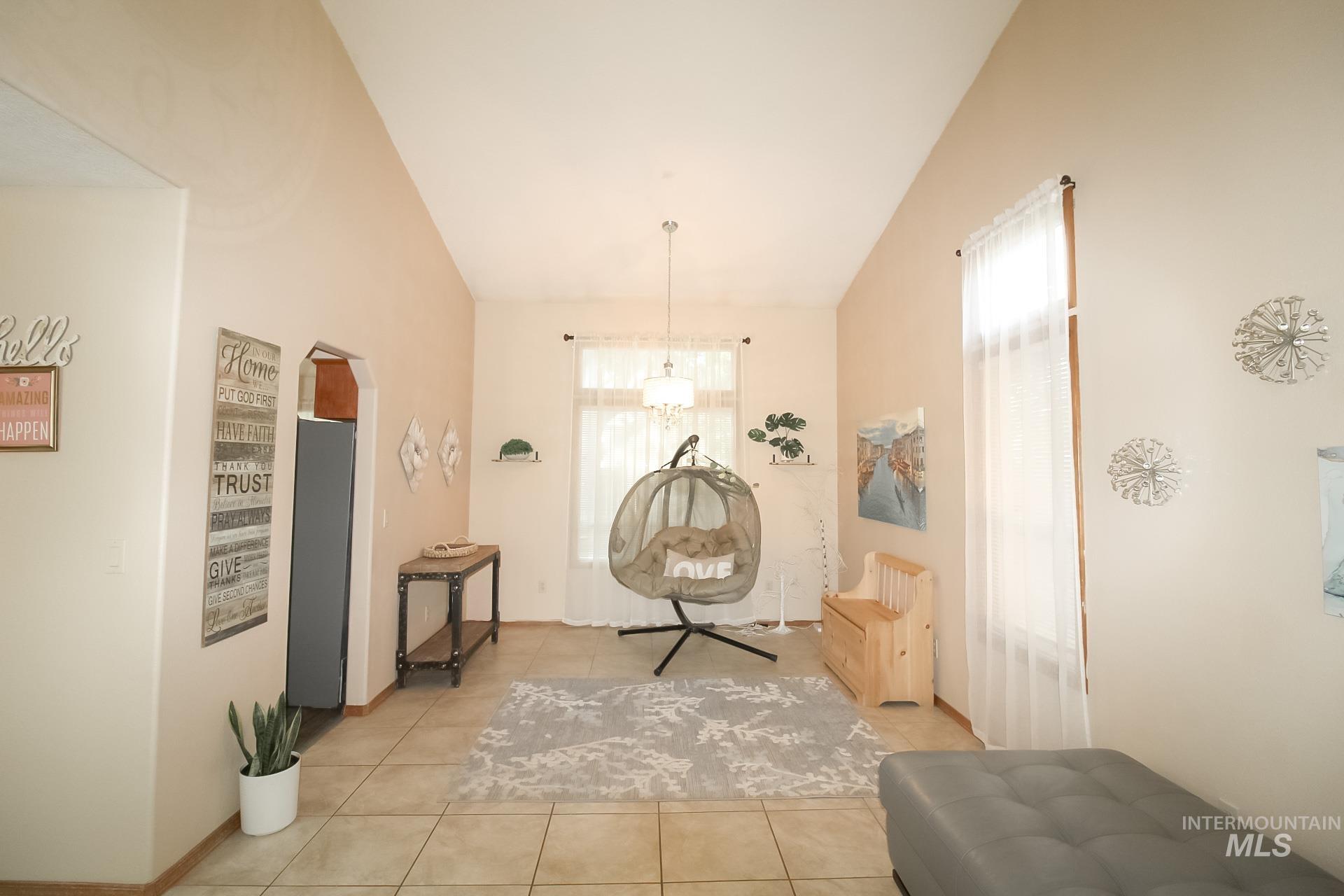 275 E Aruba Property Photo 12