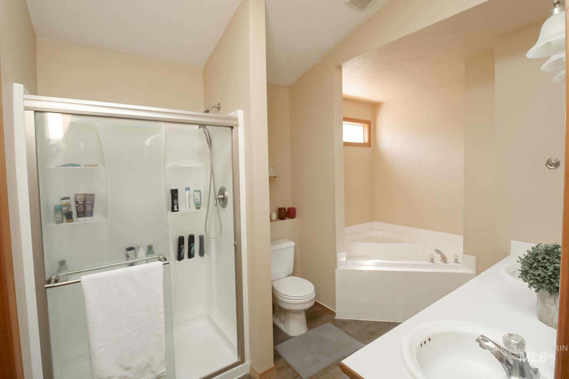 275 E Aruba Property Photo 20