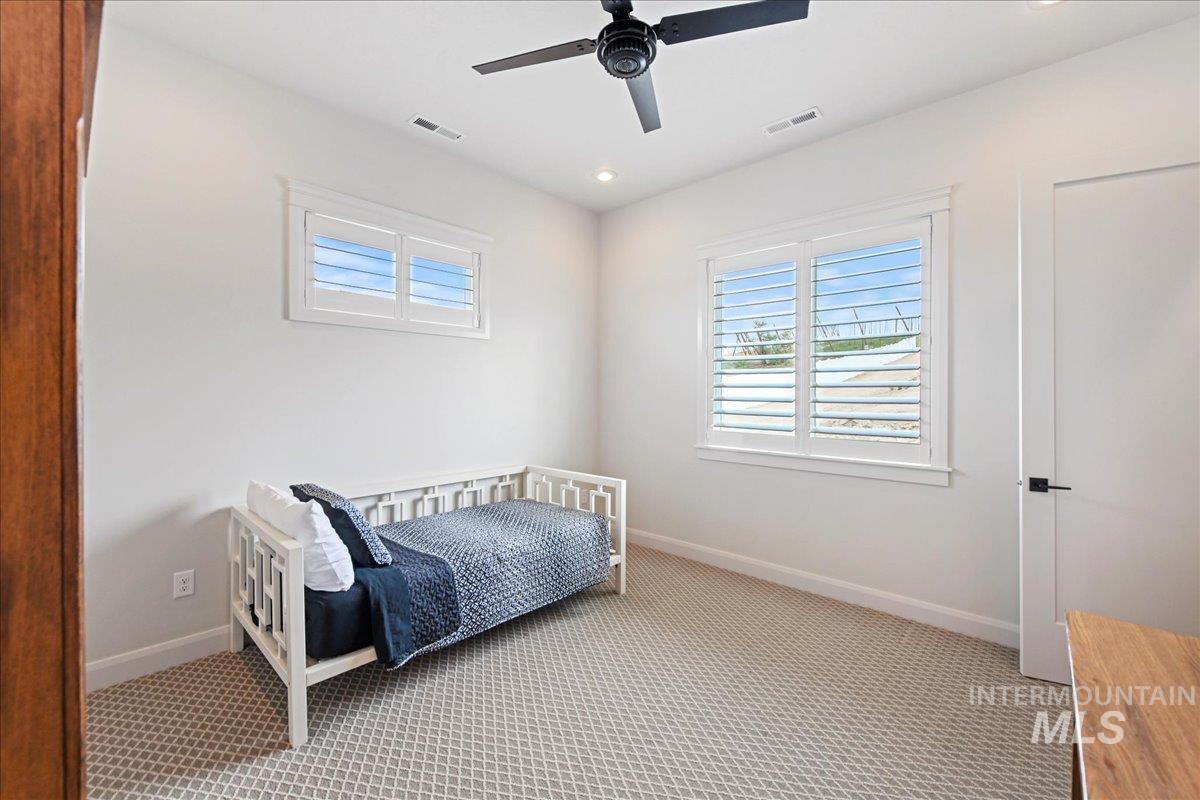 20150 Silver Spur Drive Property Photo 25
