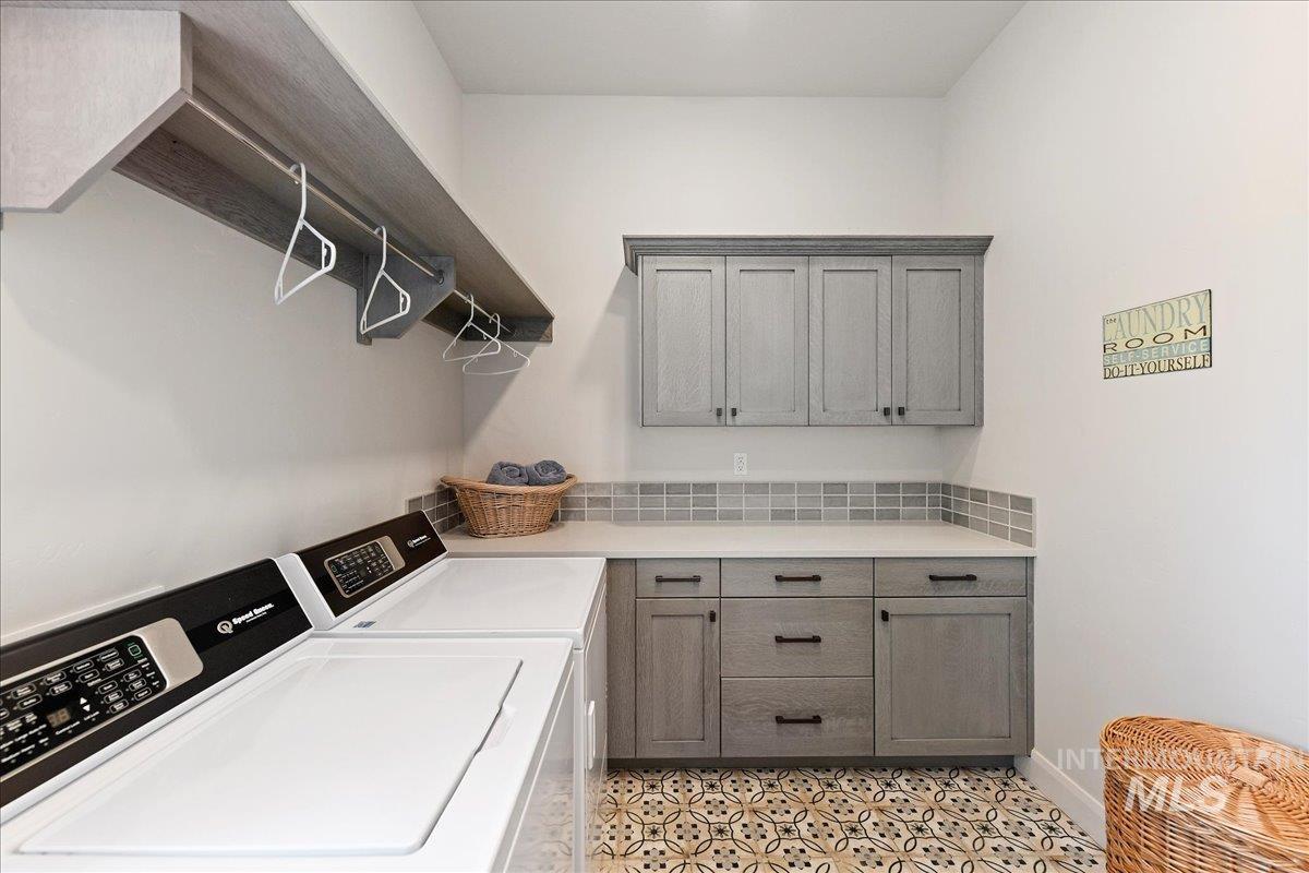 20150 Silver Spur Drive Property Photo 30