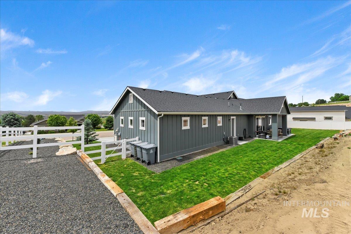 20150 Silver Spur Drive Property Photo 37