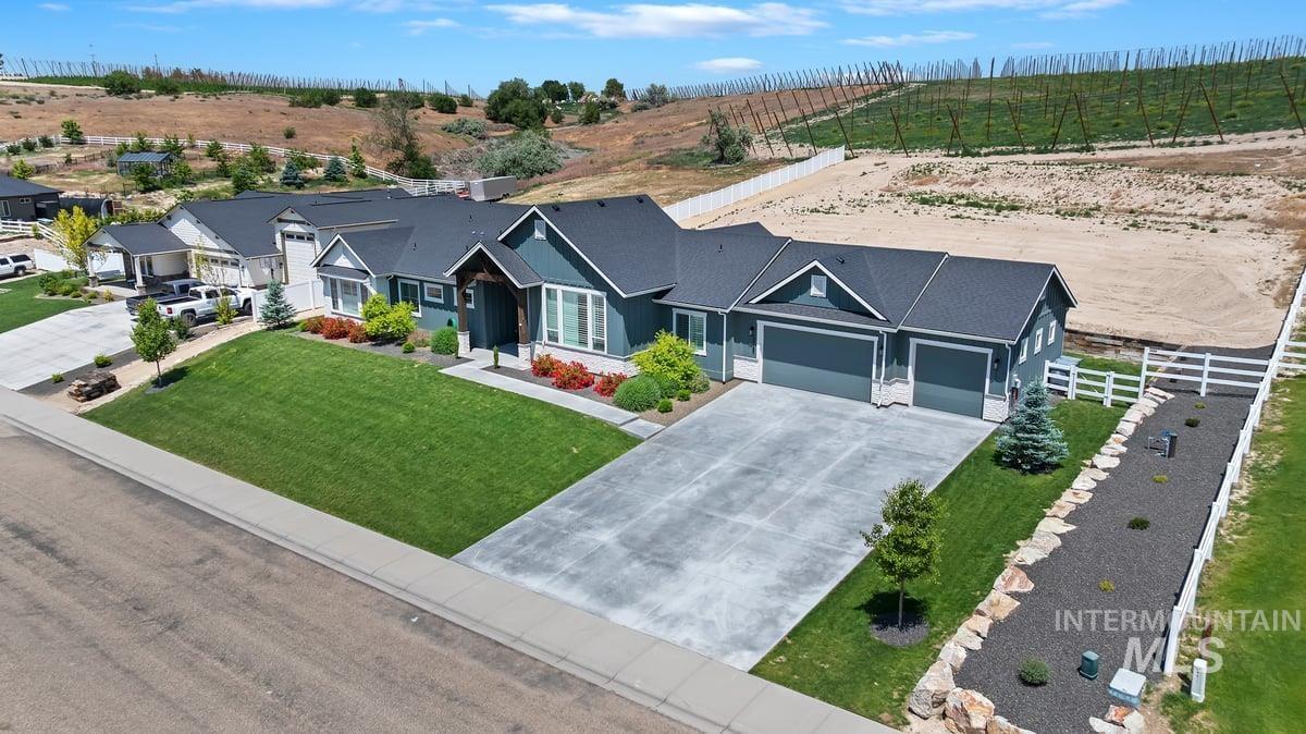 20150 Silver Spur Drive Property Photo 40