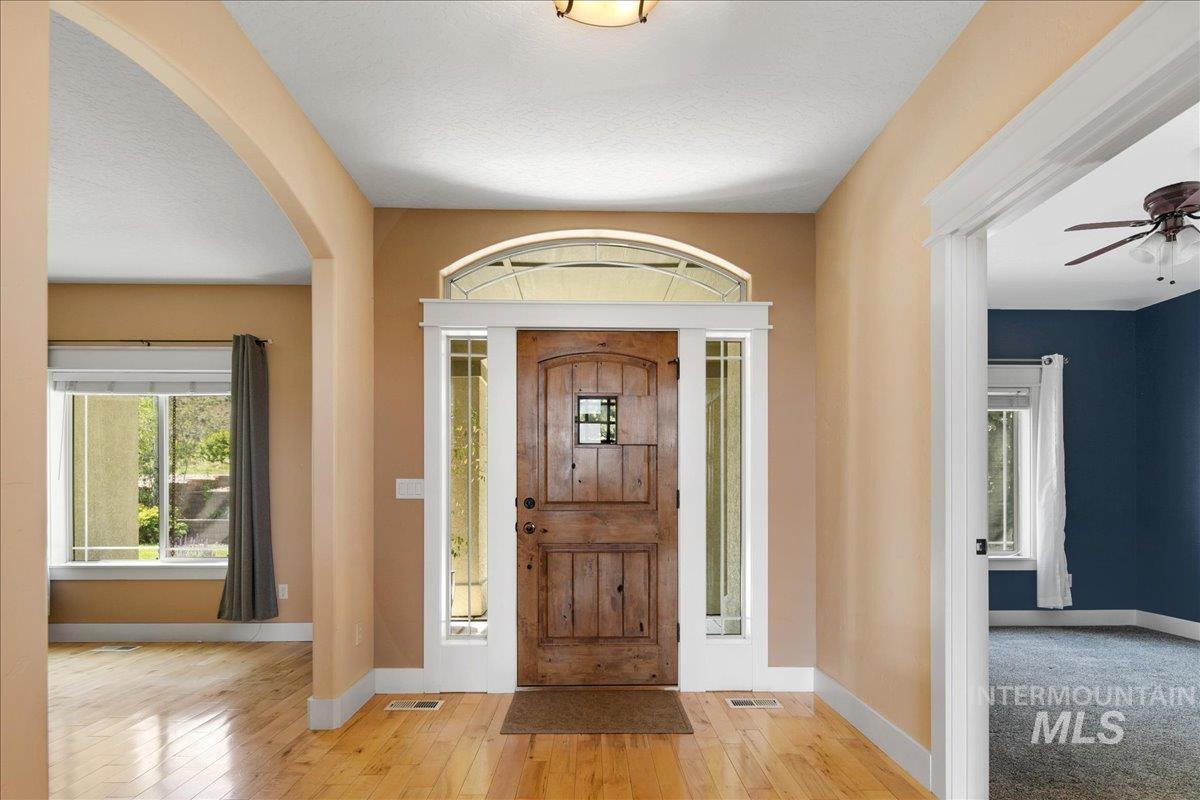 2600 W South Slope Rd Property Photo 12