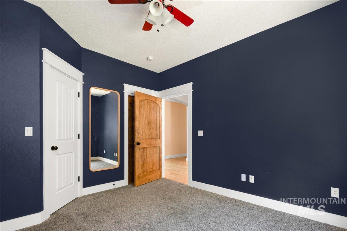 2600 W South Slope Rd Property Photo 29