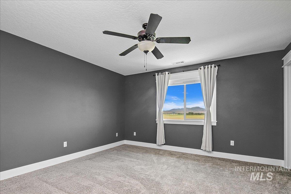 2600 W South Slope Rd Property Photo 40