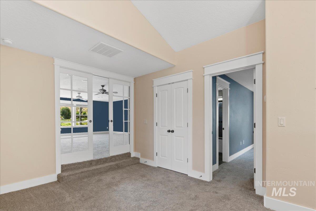 2600 W South Slope Rd Property Photo 45