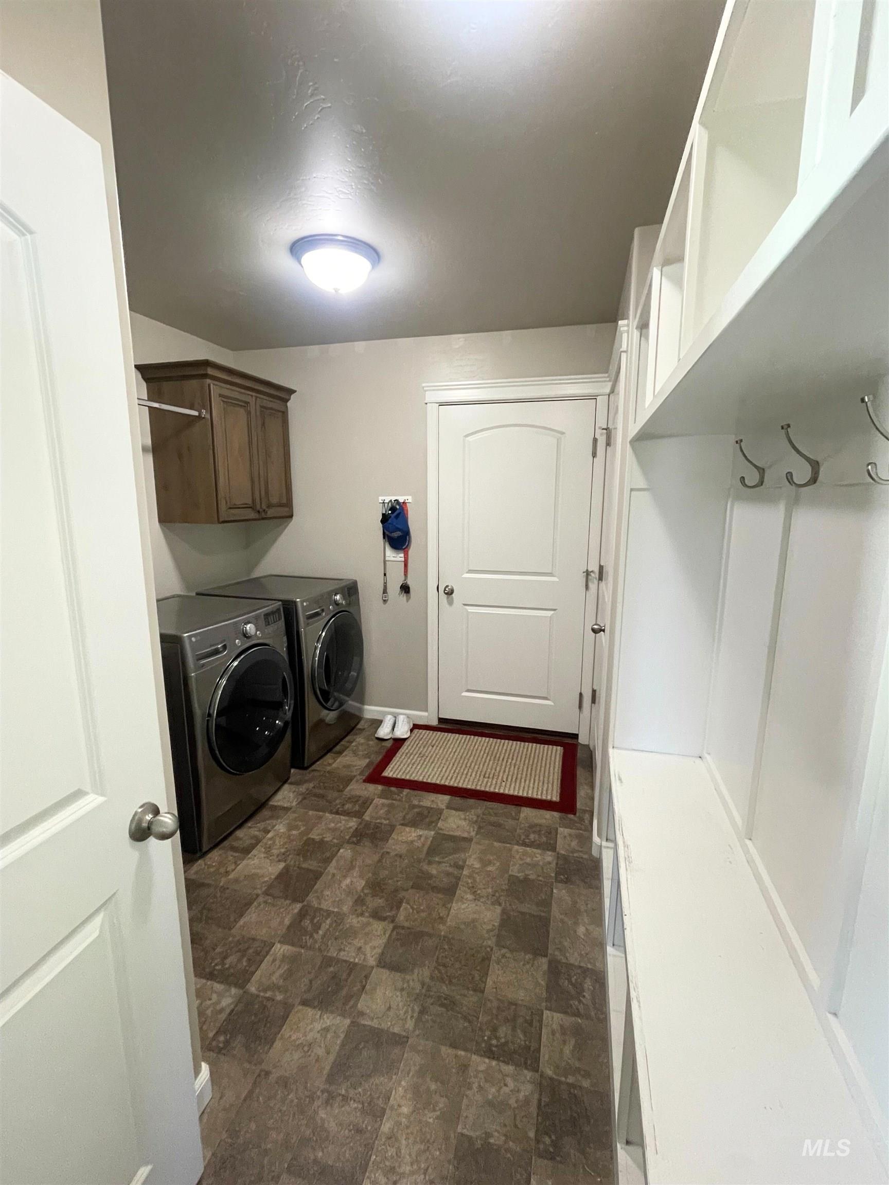 2403 Yellowstone Trail Property Photo 18