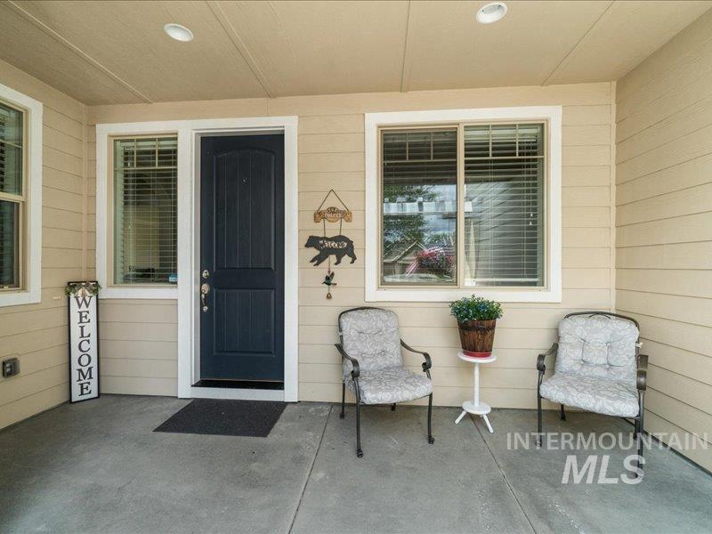 4275 W Cardon St Property Photo 5