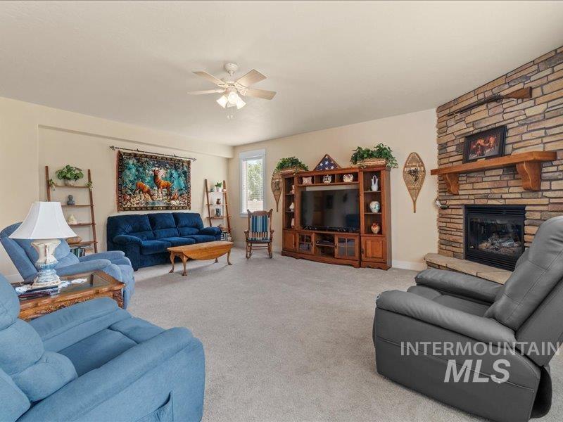 4275 W Cardon St Property Photo 12