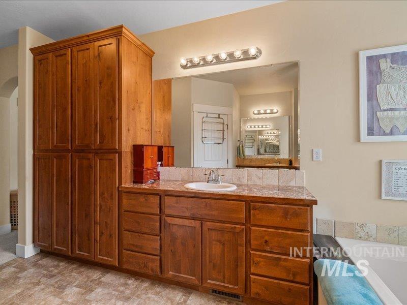 4275 W Cardon St Property Photo 25