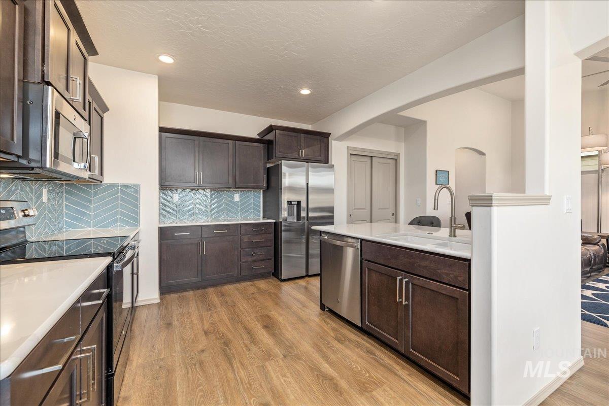 7566 W Corona Dr. Property Photo 6