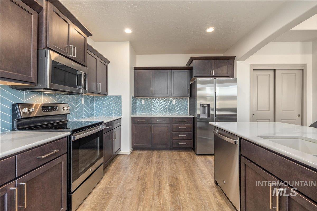 7566 W Corona Dr. Property Photo 9