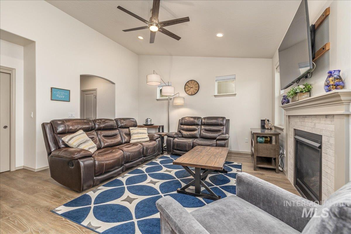 7566 W Corona Dr. Property Photo 16