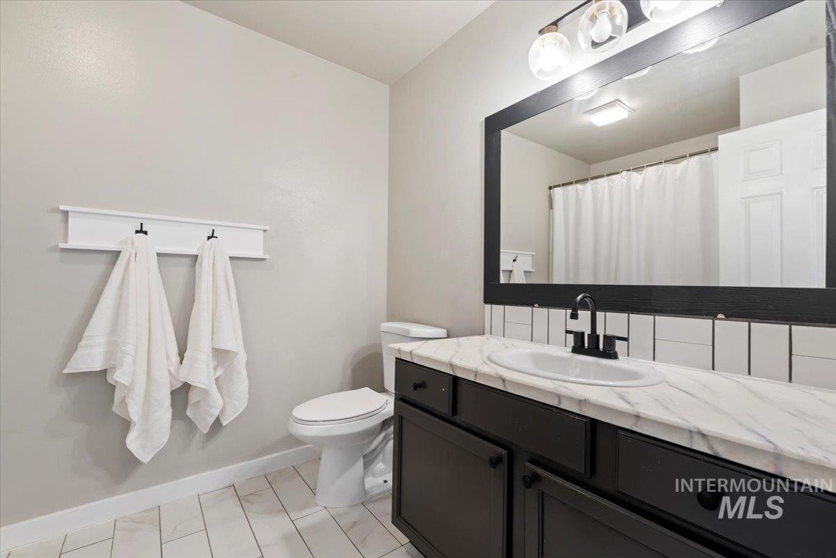 761 S Tennyson Way Property Photo 16