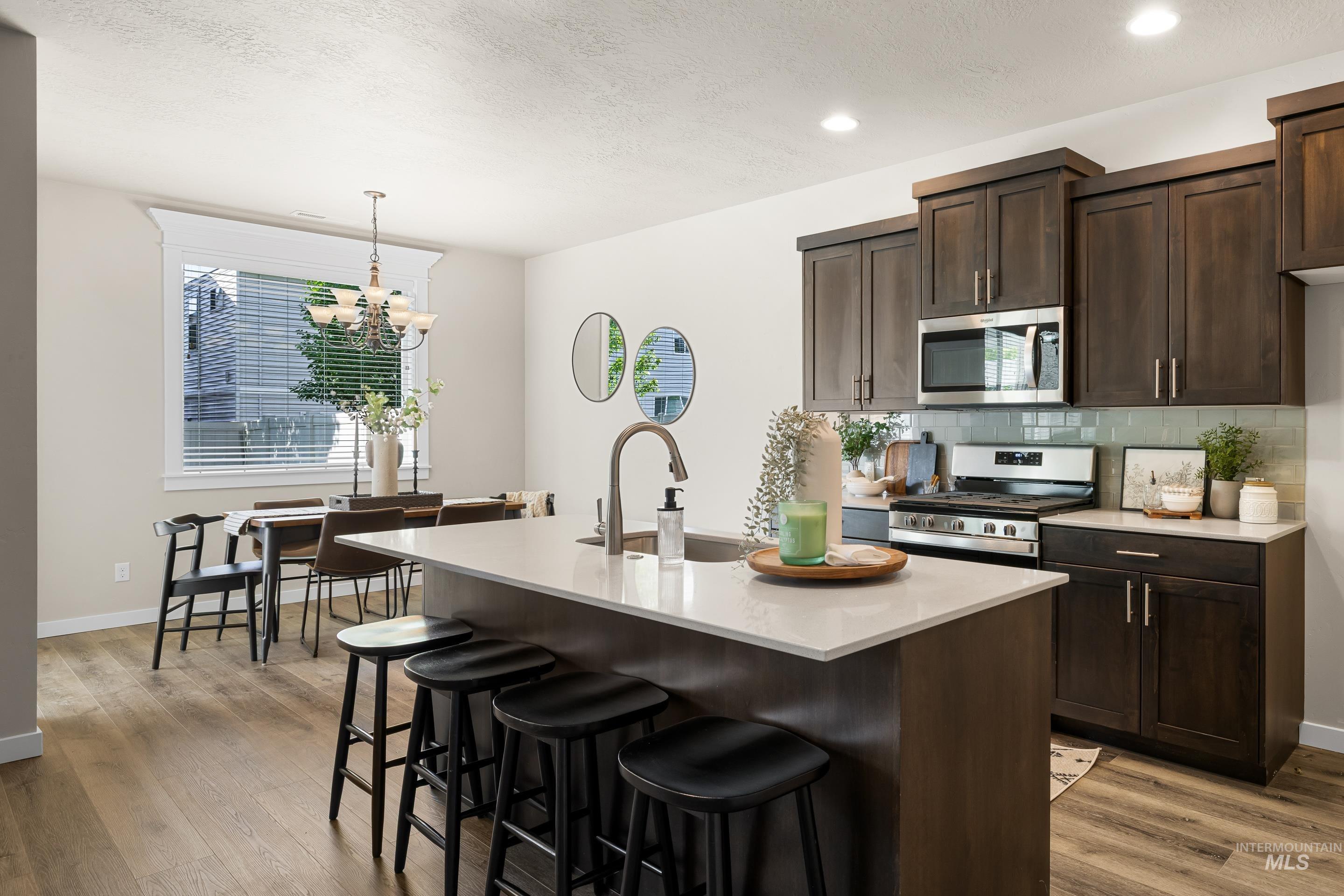 4061 E Esperanto Street Property Photo 8