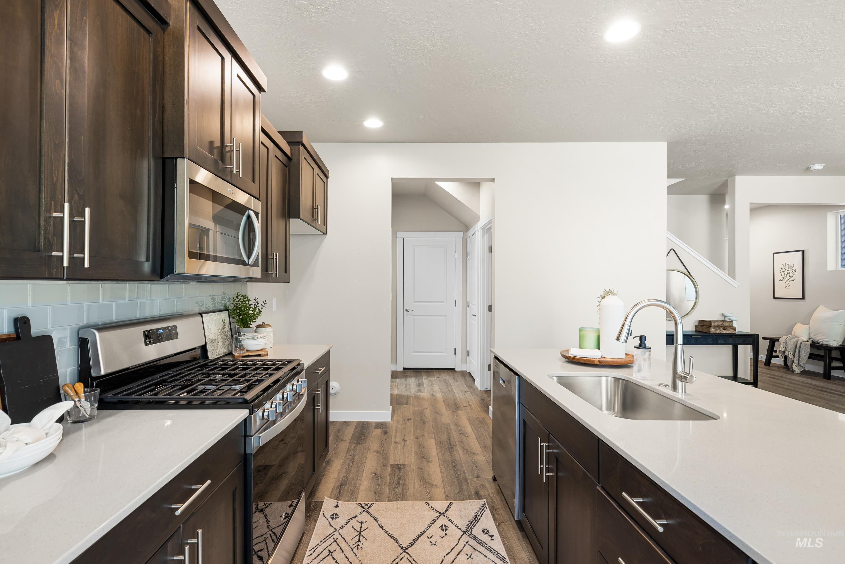 4061 E Esperanto Street Property Photo 10