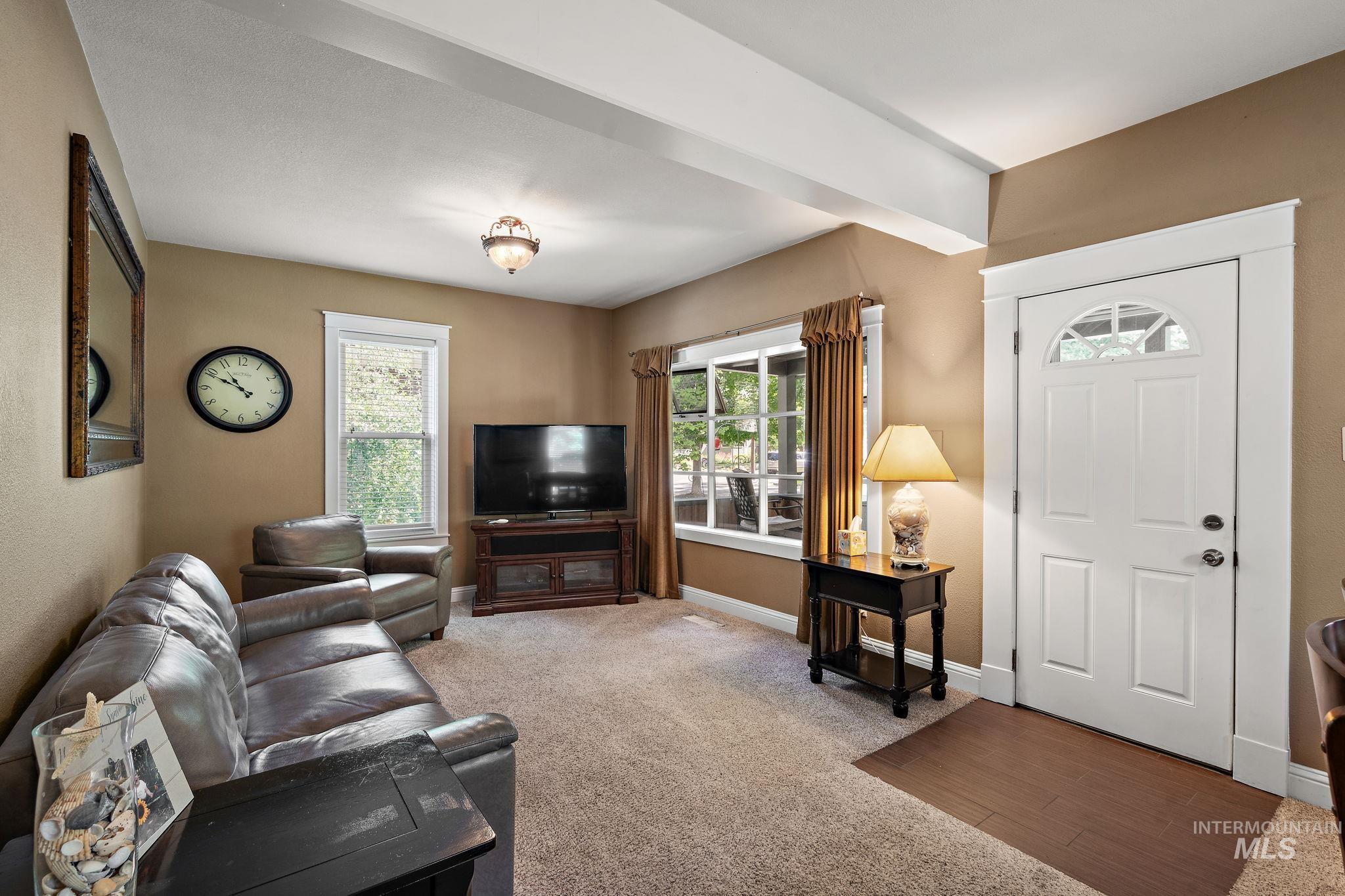 1615 N 16th Street Property Photo 4