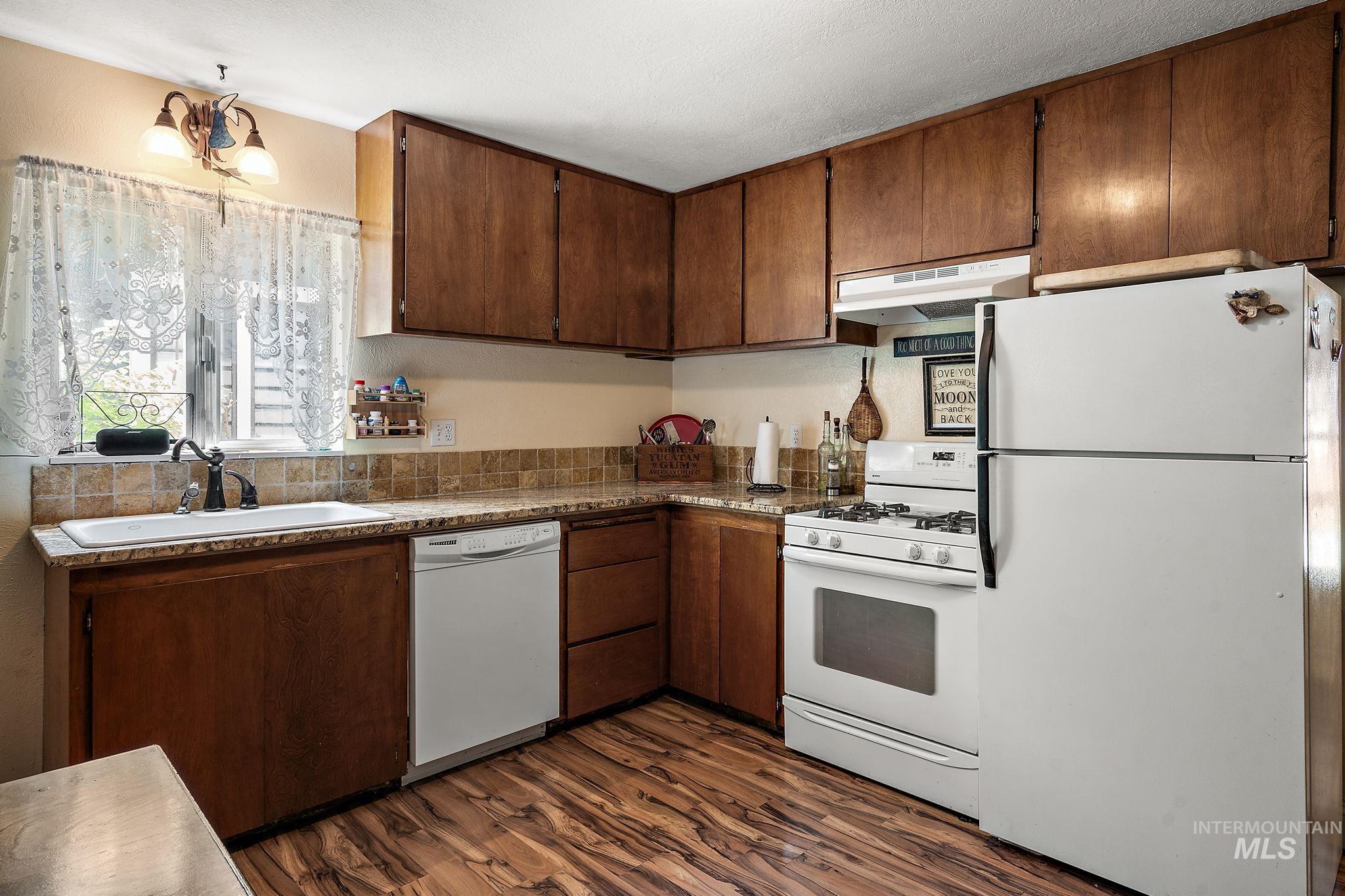 1615 N 16th Street Property Photo 6