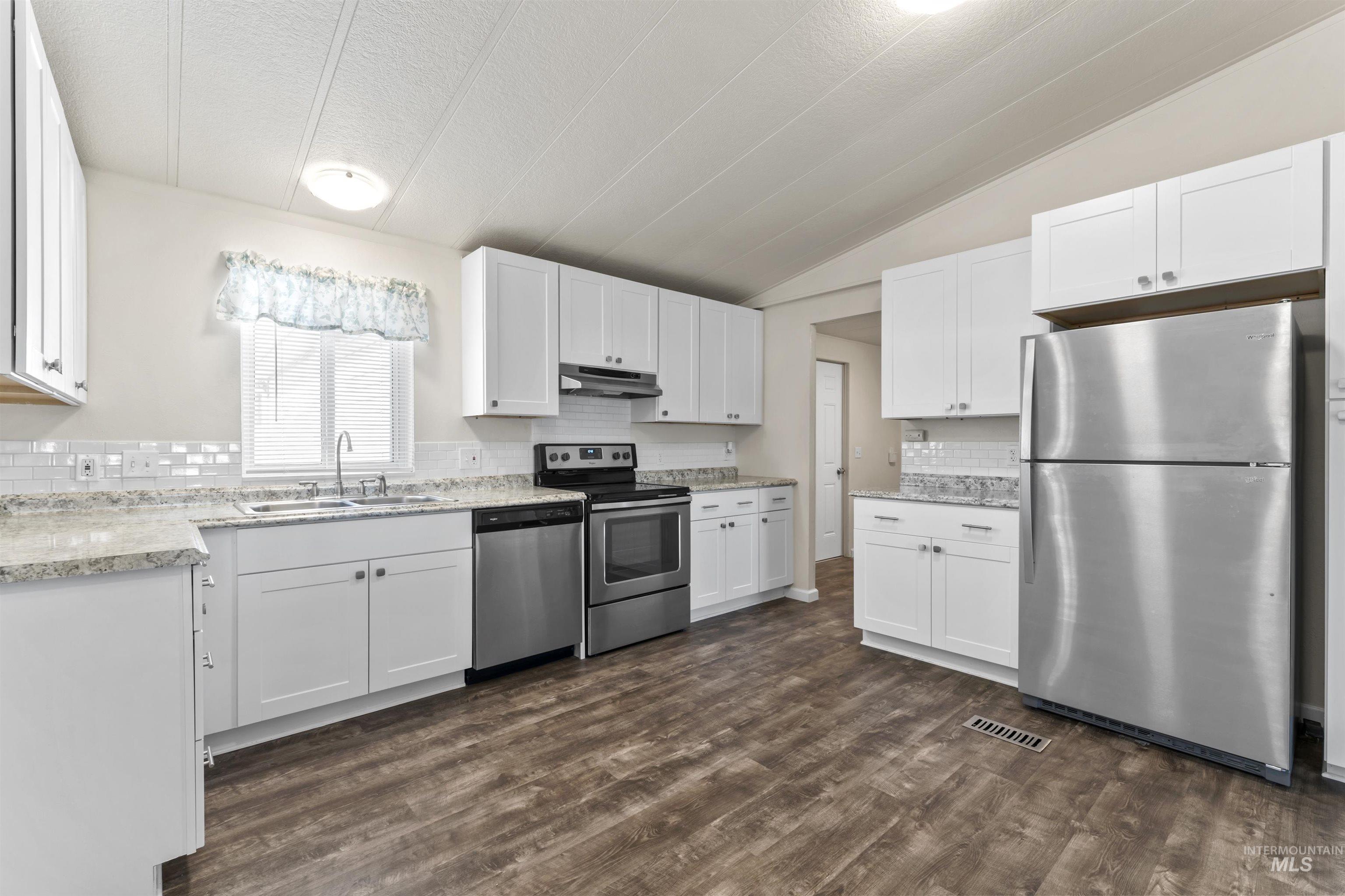 146 N Hammett Hill Rd Property Photo 29