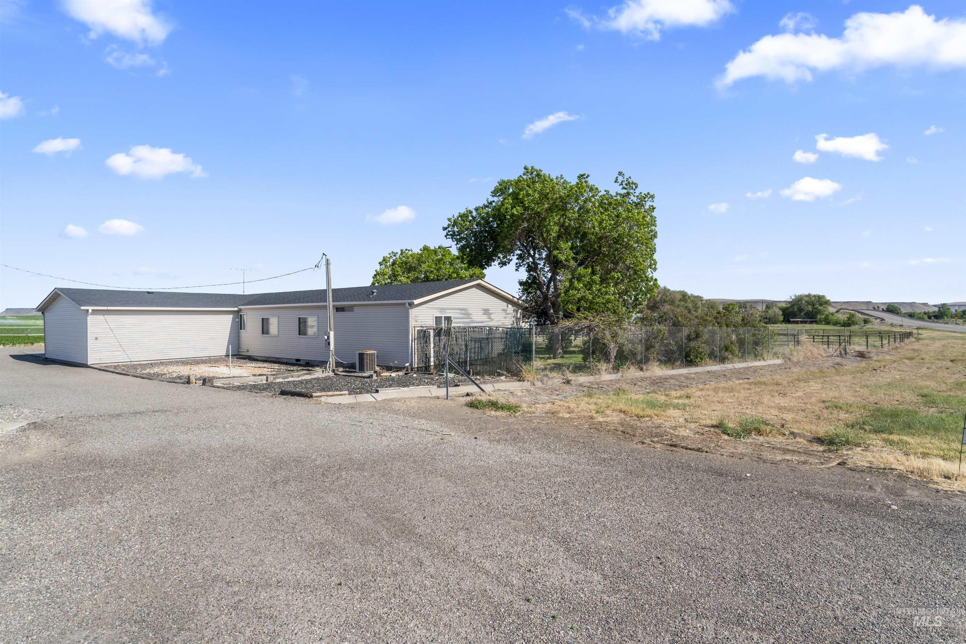 146 N Hammett Hill Rd Property Photo 15