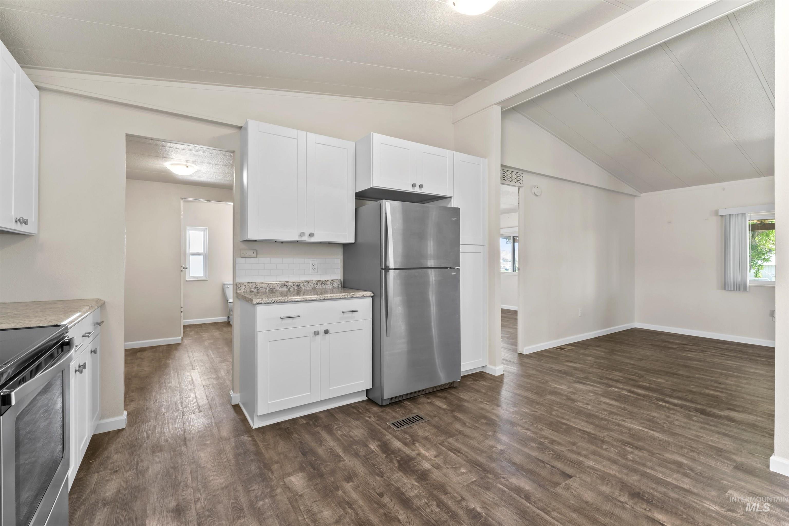 146 N Hammett Hill Rd Property Photo 22