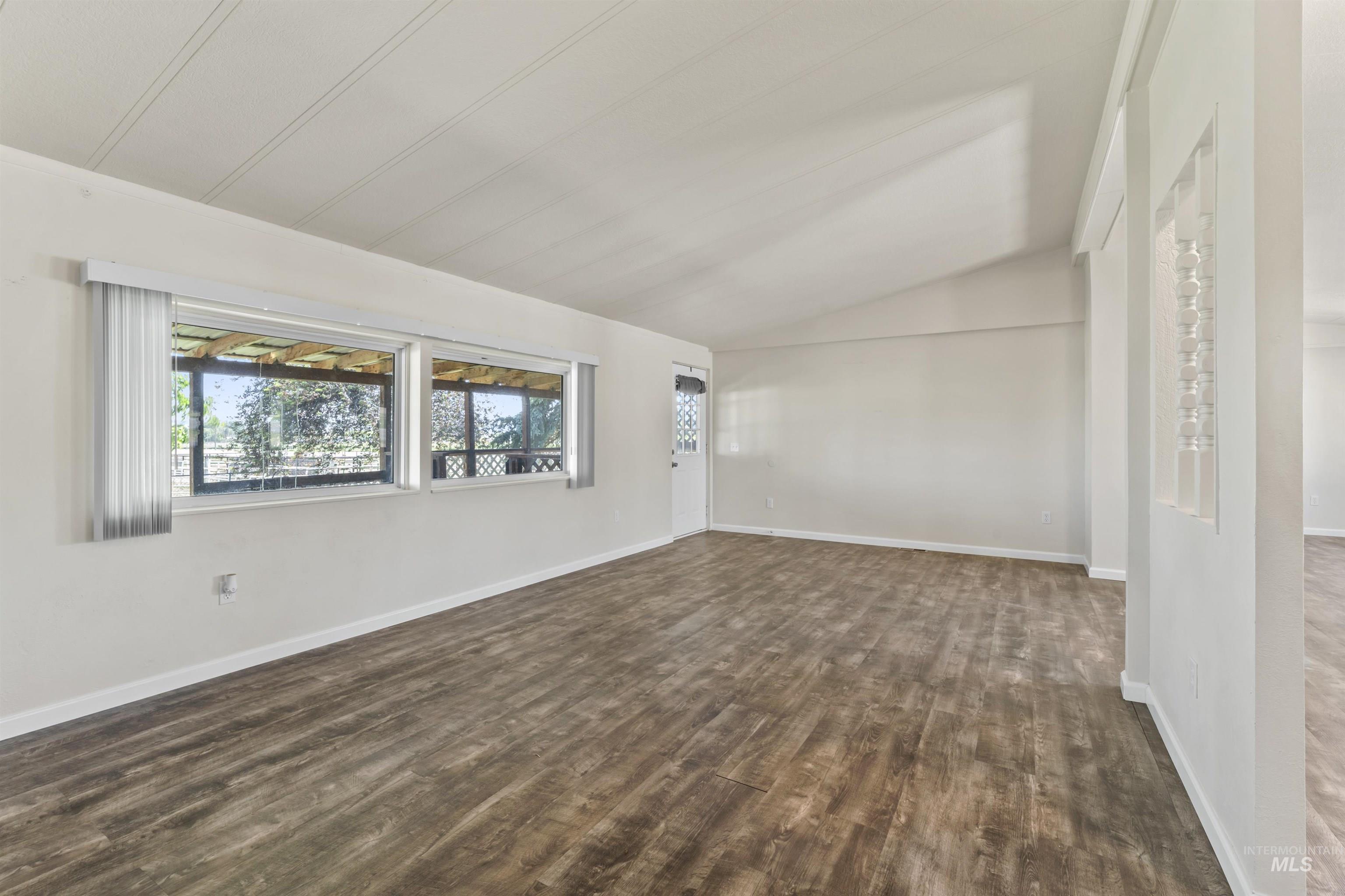 146 N Hammett Hill Rd Property Photo 23