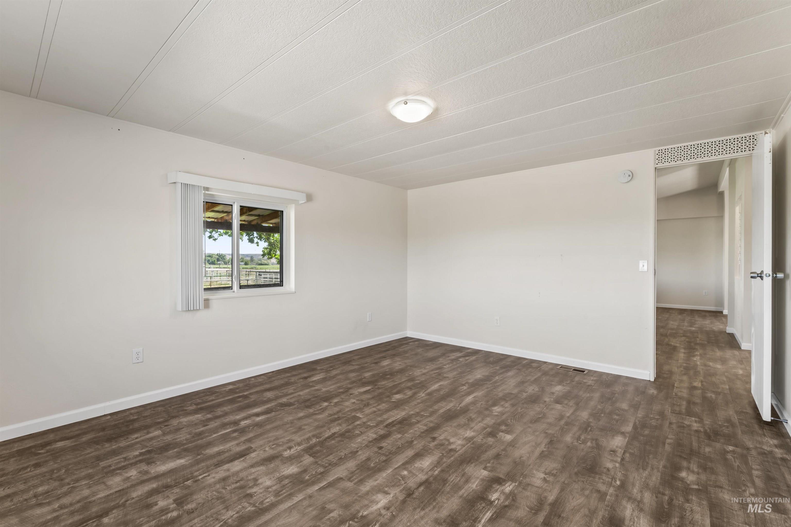 146 N Hammett Hill Rd Property Photo 24