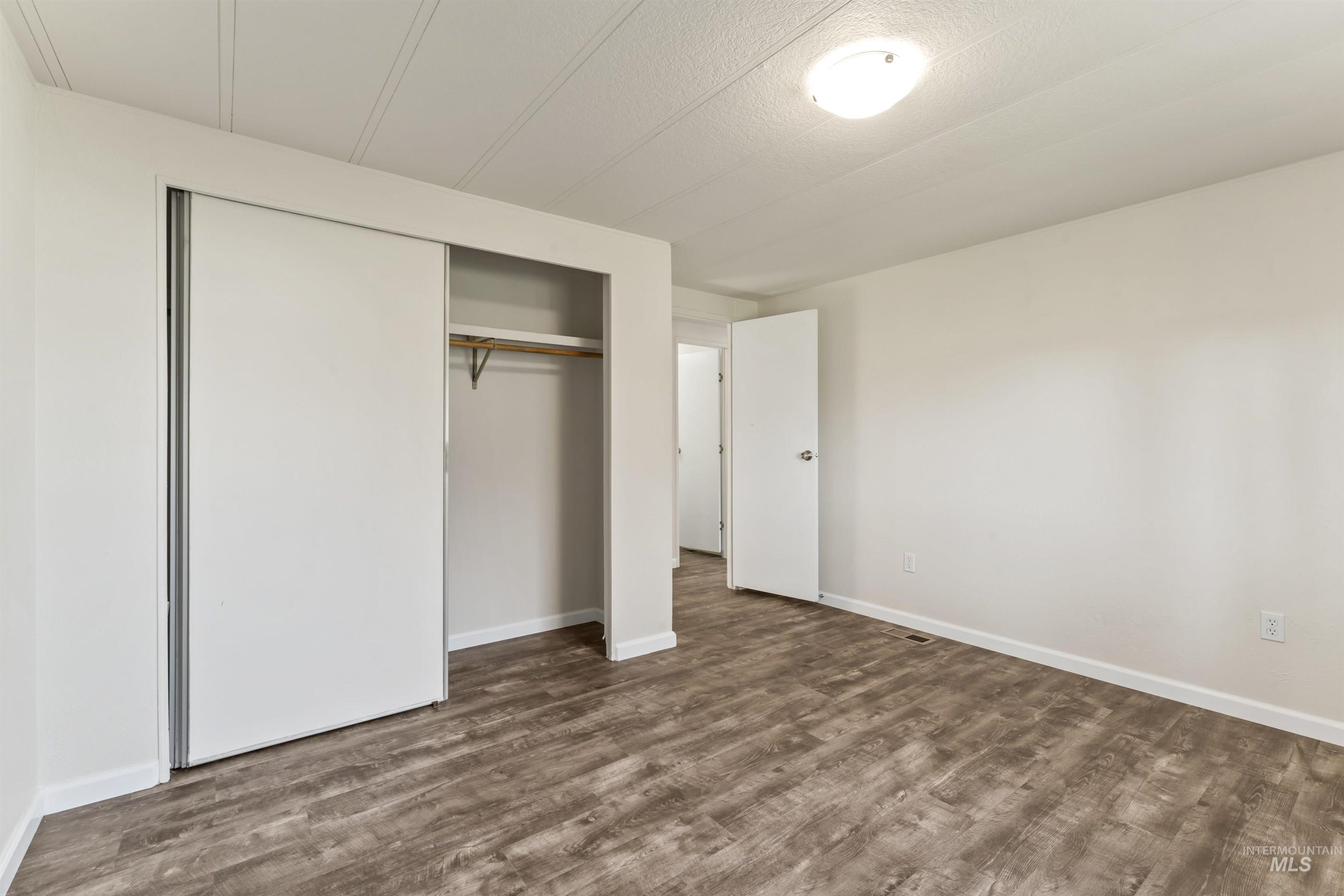 146 N Hammett Hill Rd Property Photo 27