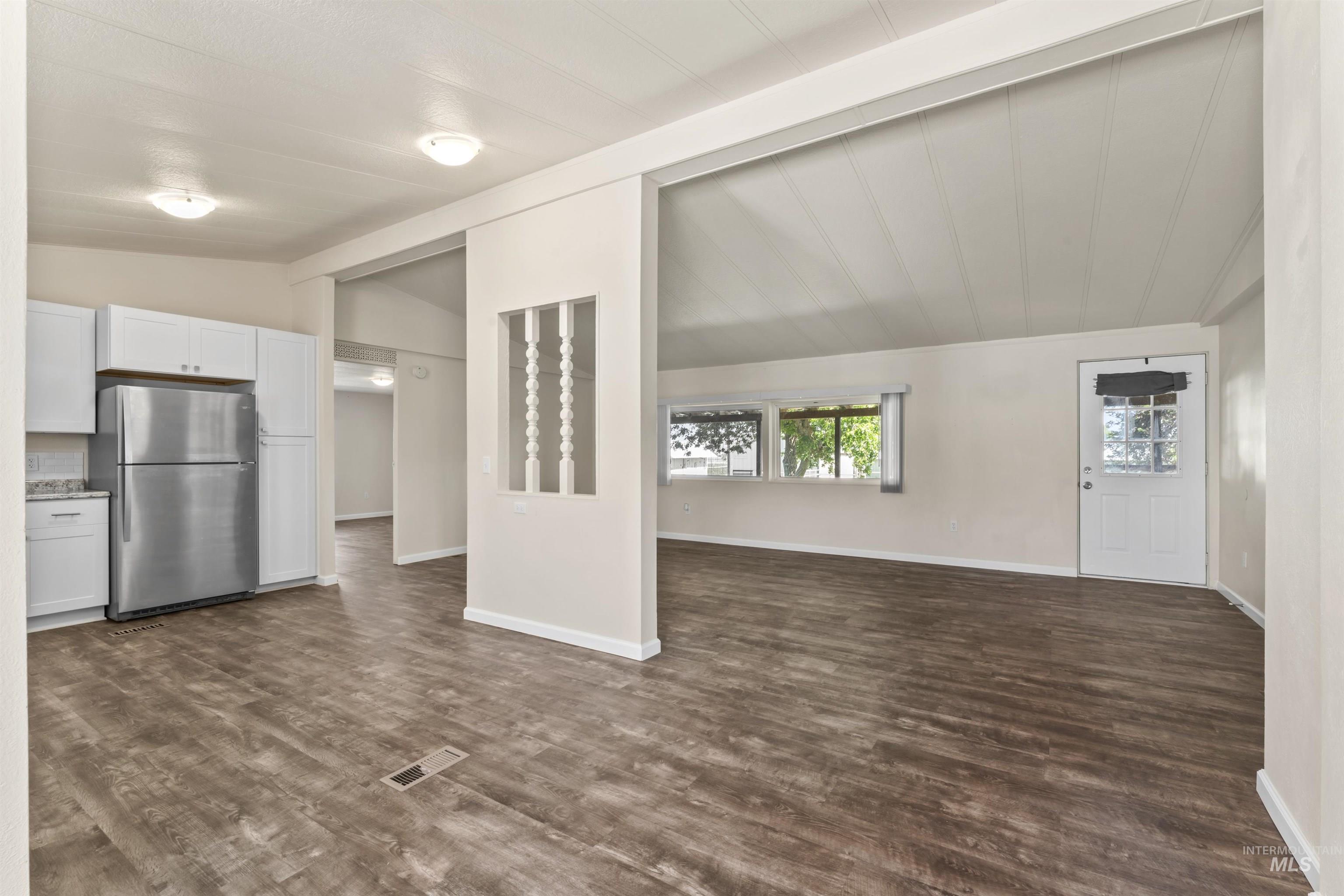 146 N Hammett Hill Rd Property Photo 18