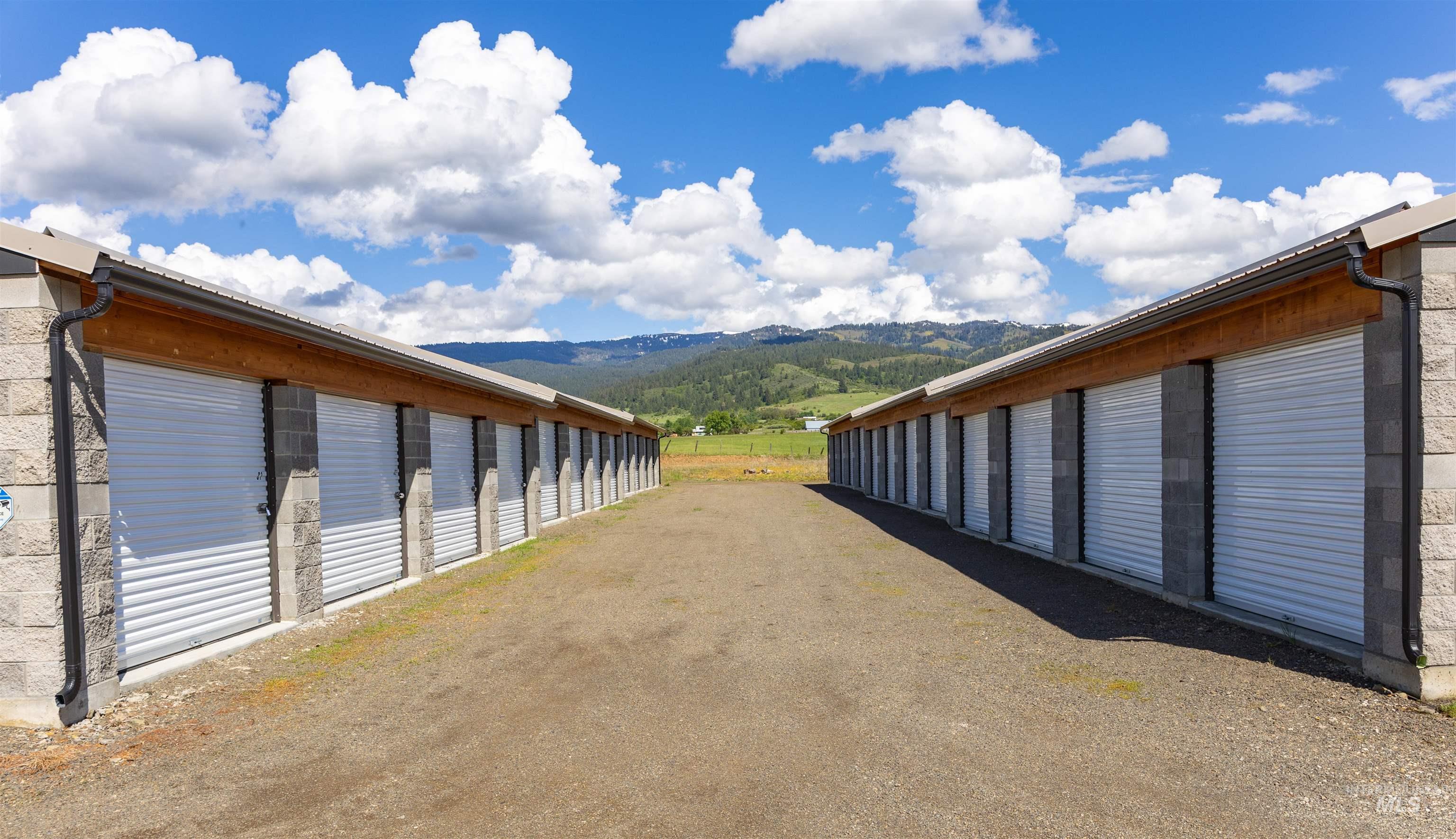 2194 Highway 95 Property Photo 9