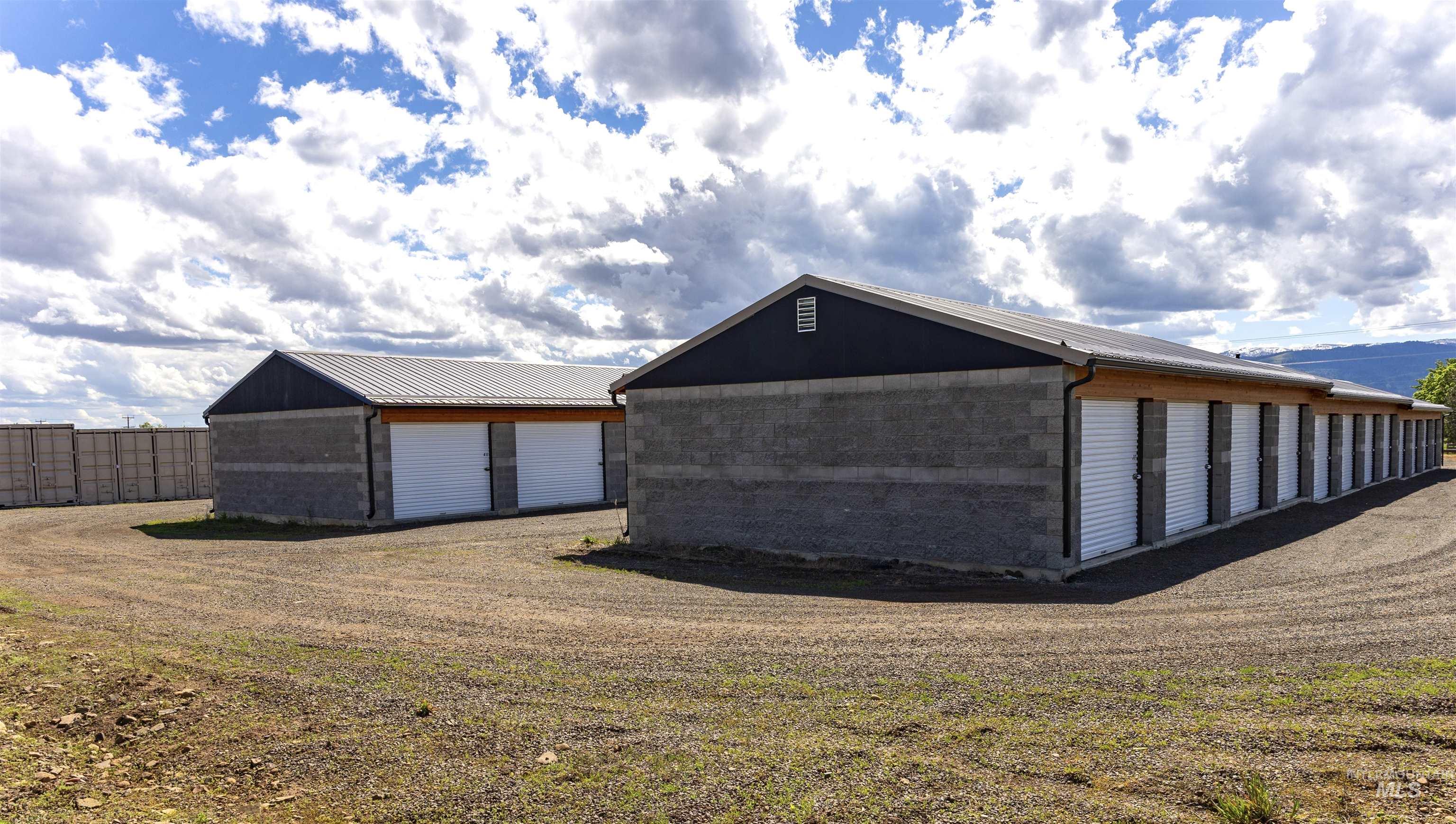2194 Highway 95 Property Photo 10