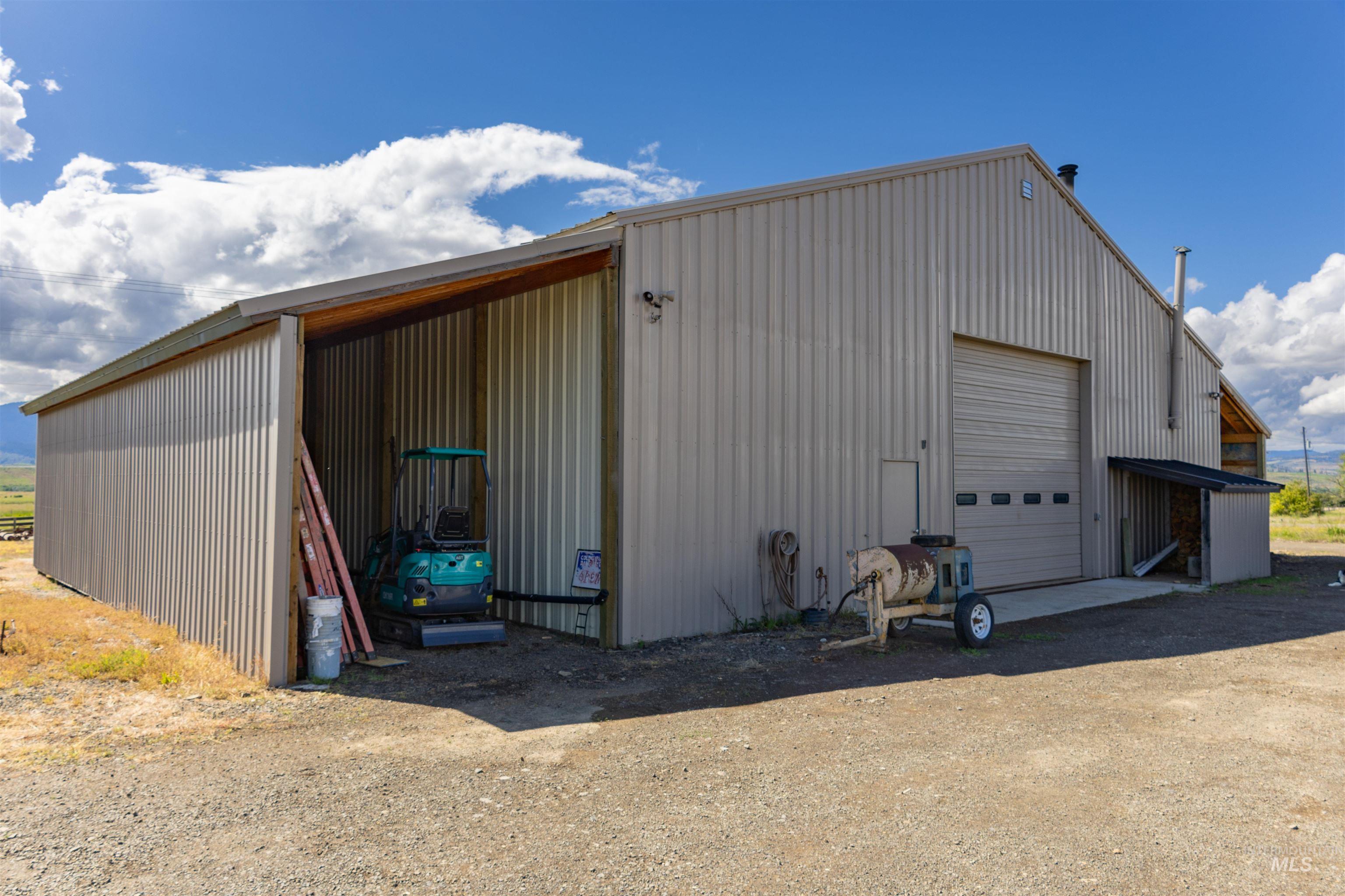 2194 Highway 95 Property Photo 23