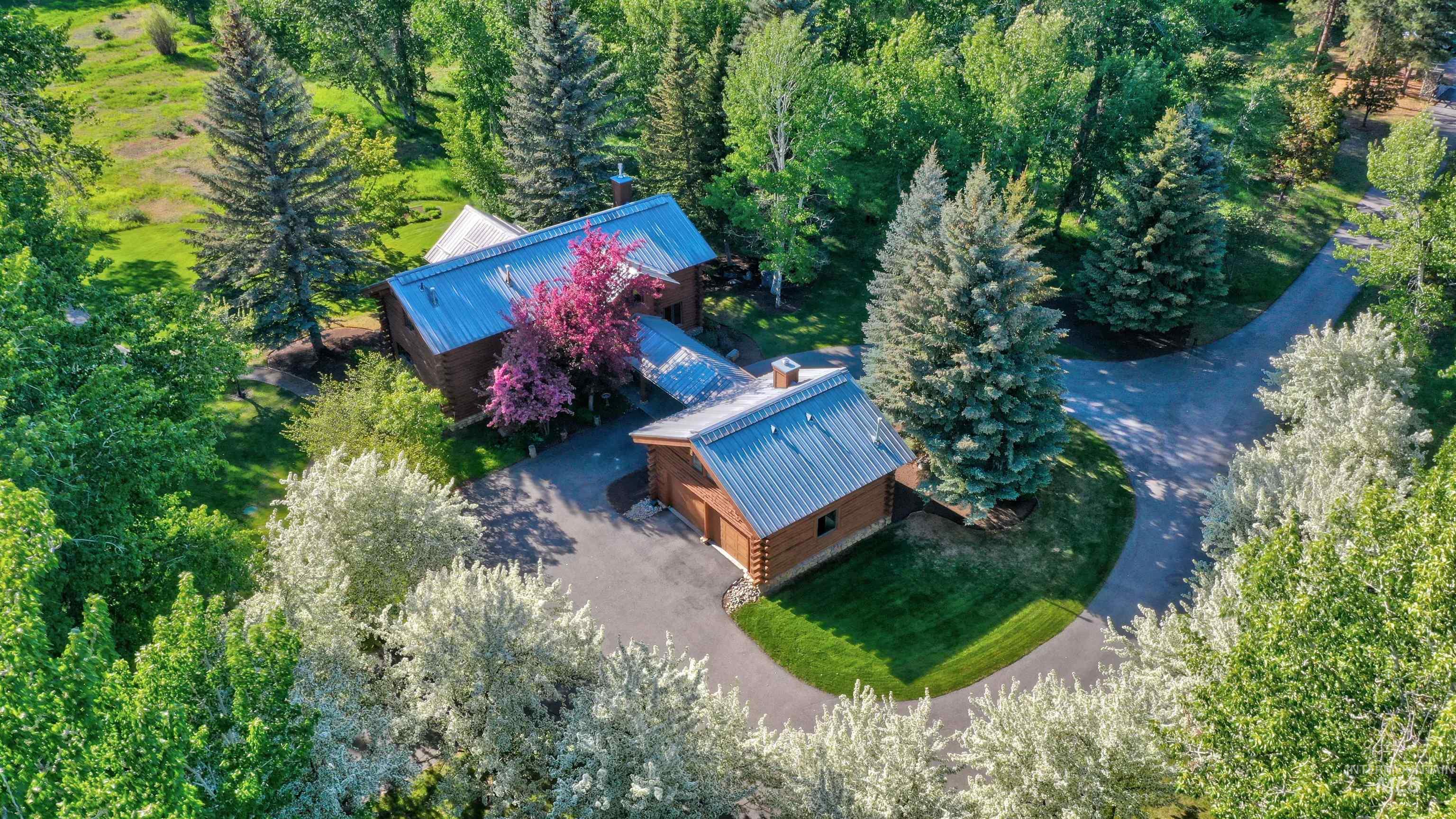 1301 Glen Aspen Dr. Property Photo 1