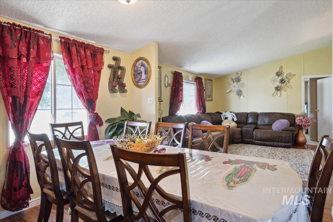 15741 Willis Road Property Photo 11