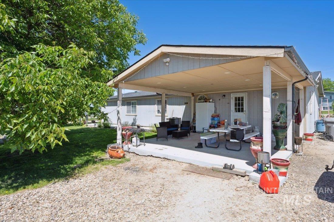 15741 Willis Road Property Photo 26